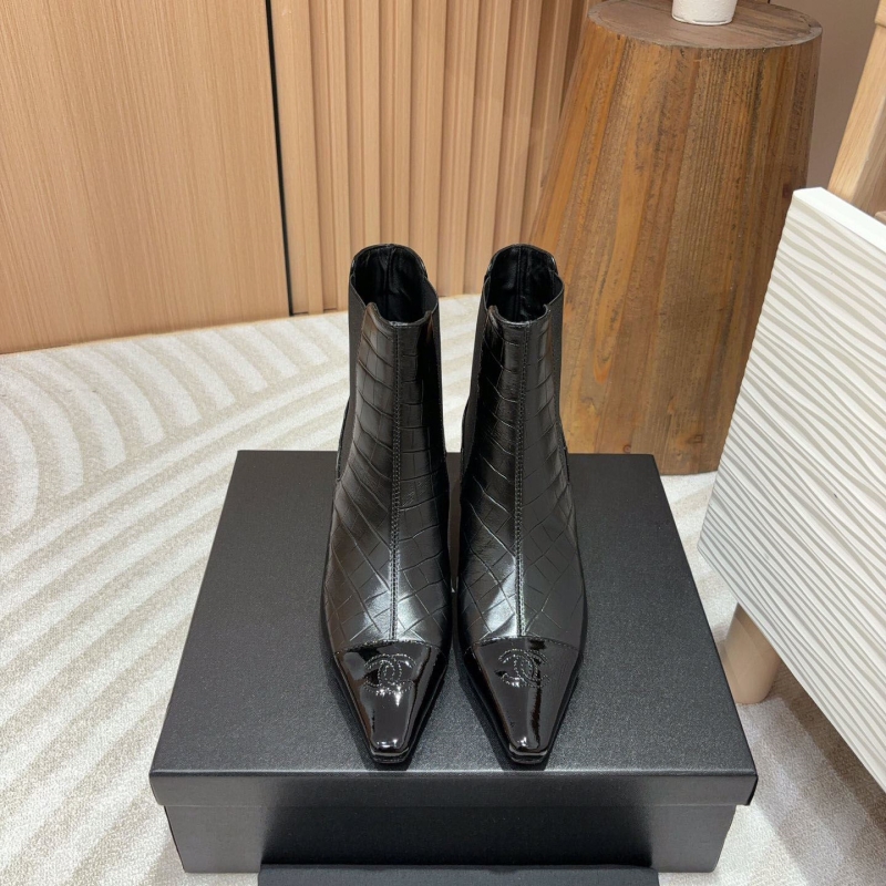 Ch*el boots